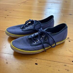 Women's Purple with Yellow Trim Gravis Sneakers Size 7.5